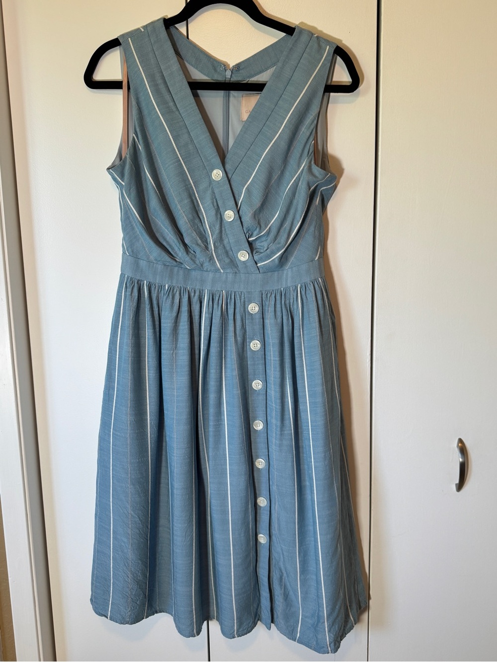 Gal Meets Glam Collection "Jill" Blue Striped Button-Front Surplice Dress
